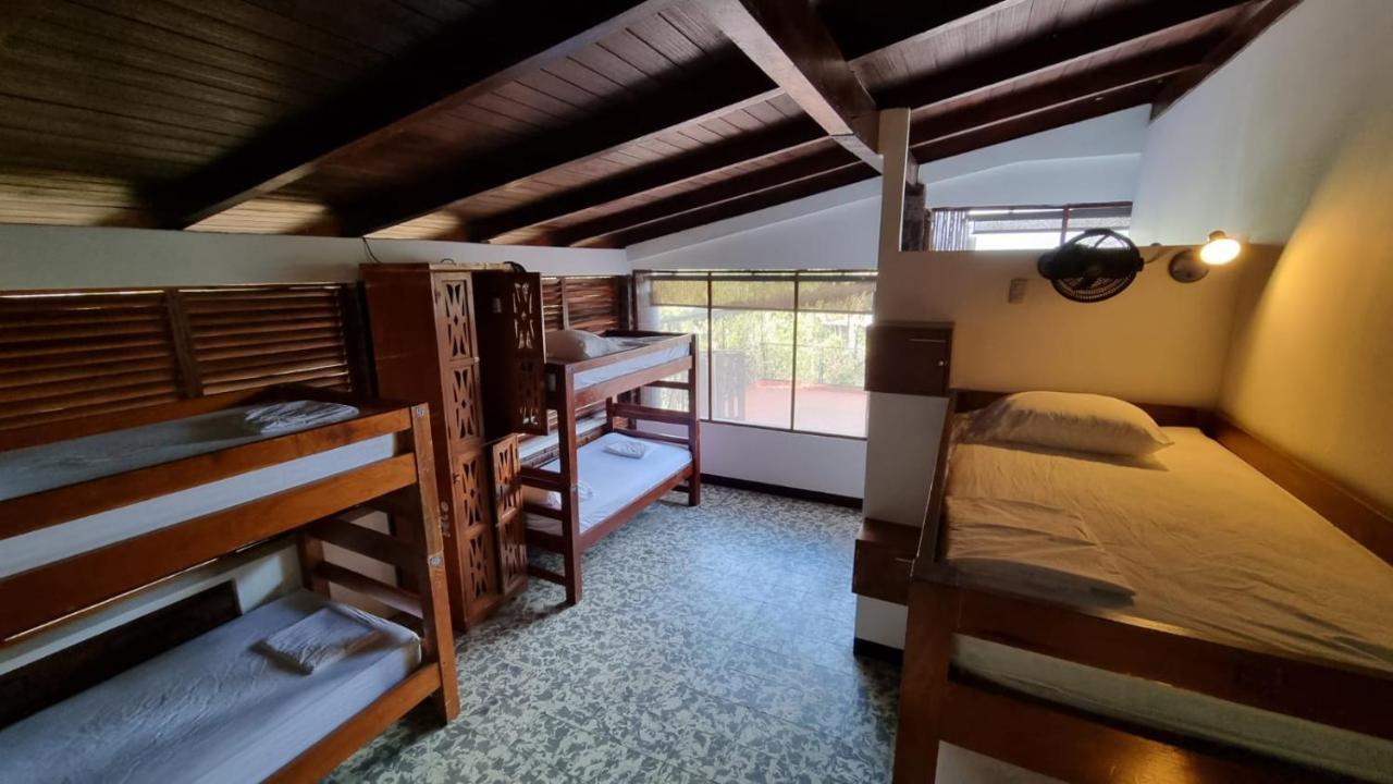 Paradiso Hostel ลาลากูนา ภายนอก รูปภาพ