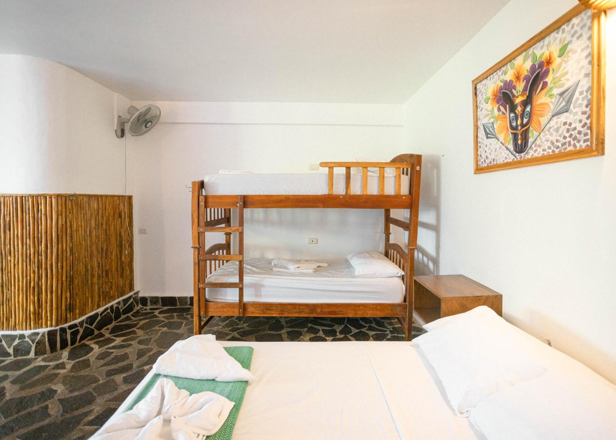 Paradiso Hostel ลาลากูนา ภายนอก รูปภาพ